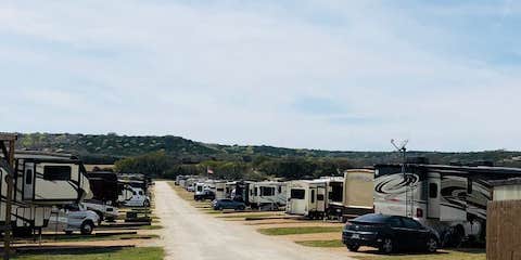 Camper submitted image from The Vineyards of Fredericksburg RV Park