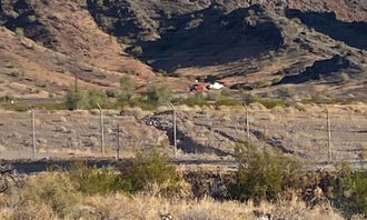 Camping near Needle Mountain Road: Lone Tree Dispersed Camping BLM , Lake Havasu City, Arizona