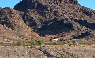 Camping near Dutch flats dispersed: Craggy Wash - Dispersed Camping Area, Lake Havasu City, Arizona