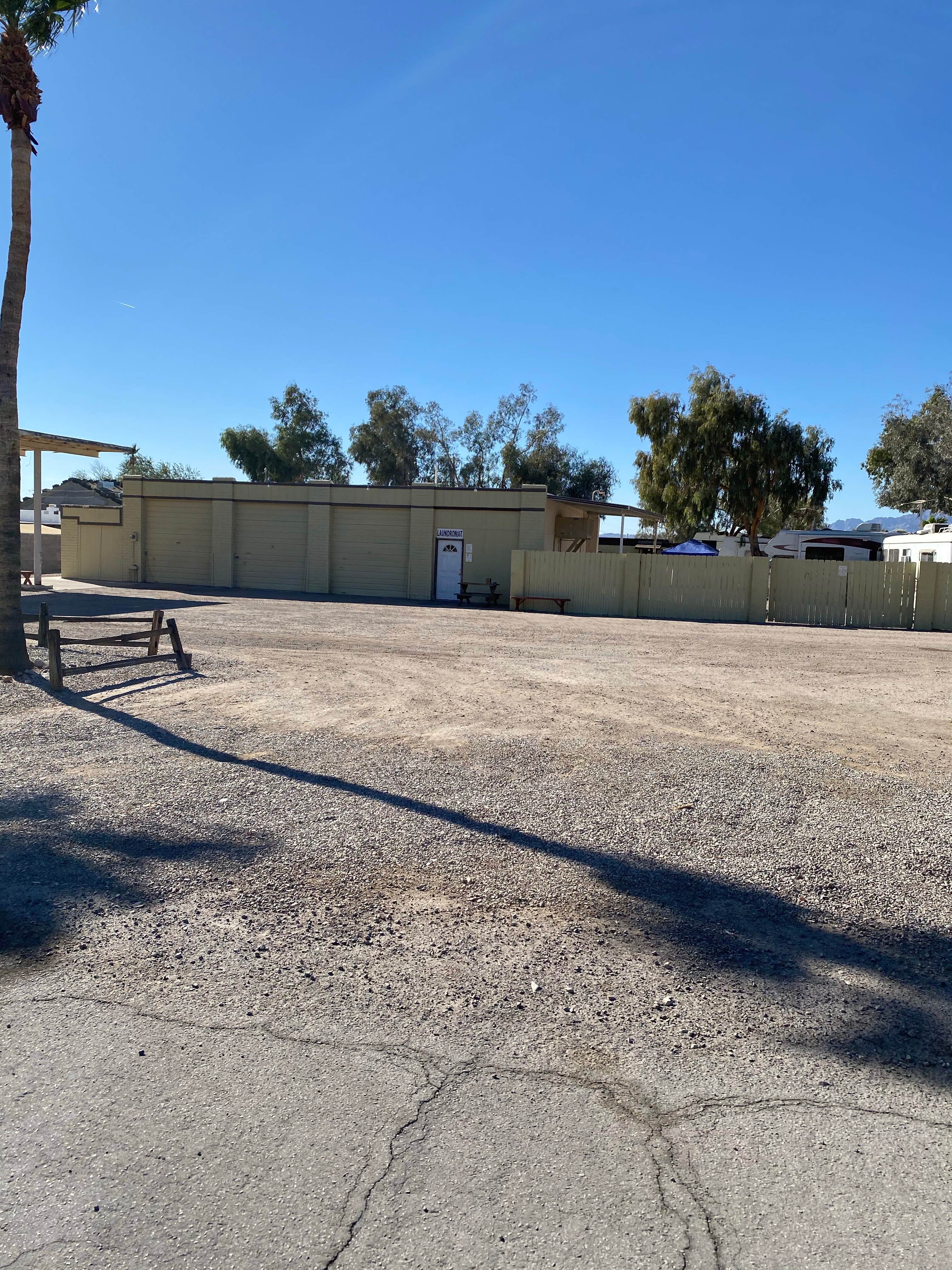 Camping near Lake Havasu State Park Campground: Refuge Motorcoach Resort, Lake Havasu City, Arizona