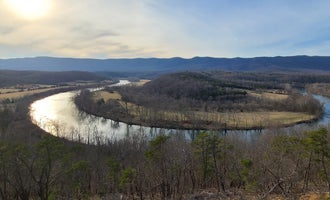 Camping near Skyline Ranch Resort: Andy Guest/Shenandoah River State Park Campground, Bentonville, Virginia