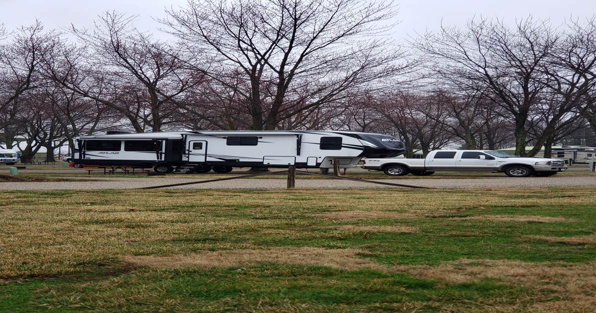 Lake Taylorville City Campground