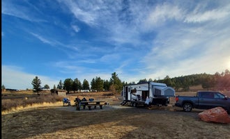 Camping near Longs Peak Lantern: South Shore Campground, Lyons, Colorado