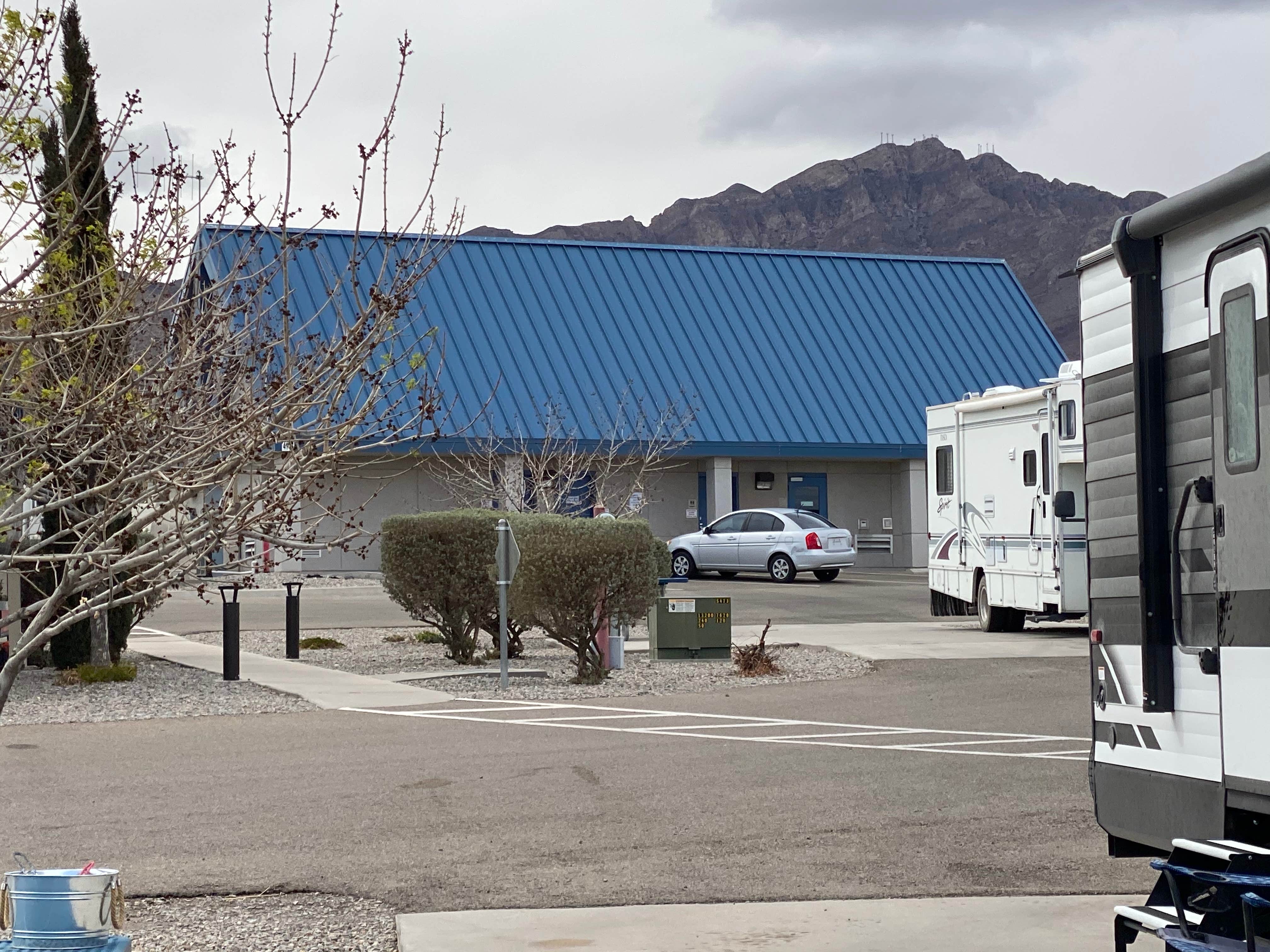 Camper submitted image from Fort Bliss RV Park - 4