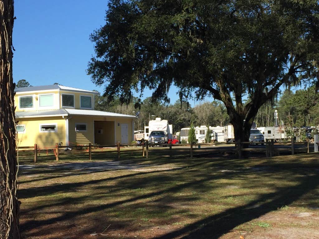 Camper submitted image from Madison RV Resort & Golf & Country Club - 3