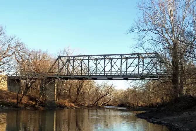 Camping near Woodson Cove — Cross Timbers State Park: Fredonia Bay Campground — Fall River State Park, Fall River, Kansas
