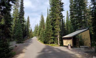 Camping near Pilcher Creek Reservoir: Anthony Lakes Mountain Resort Campground, Haines, Oregon