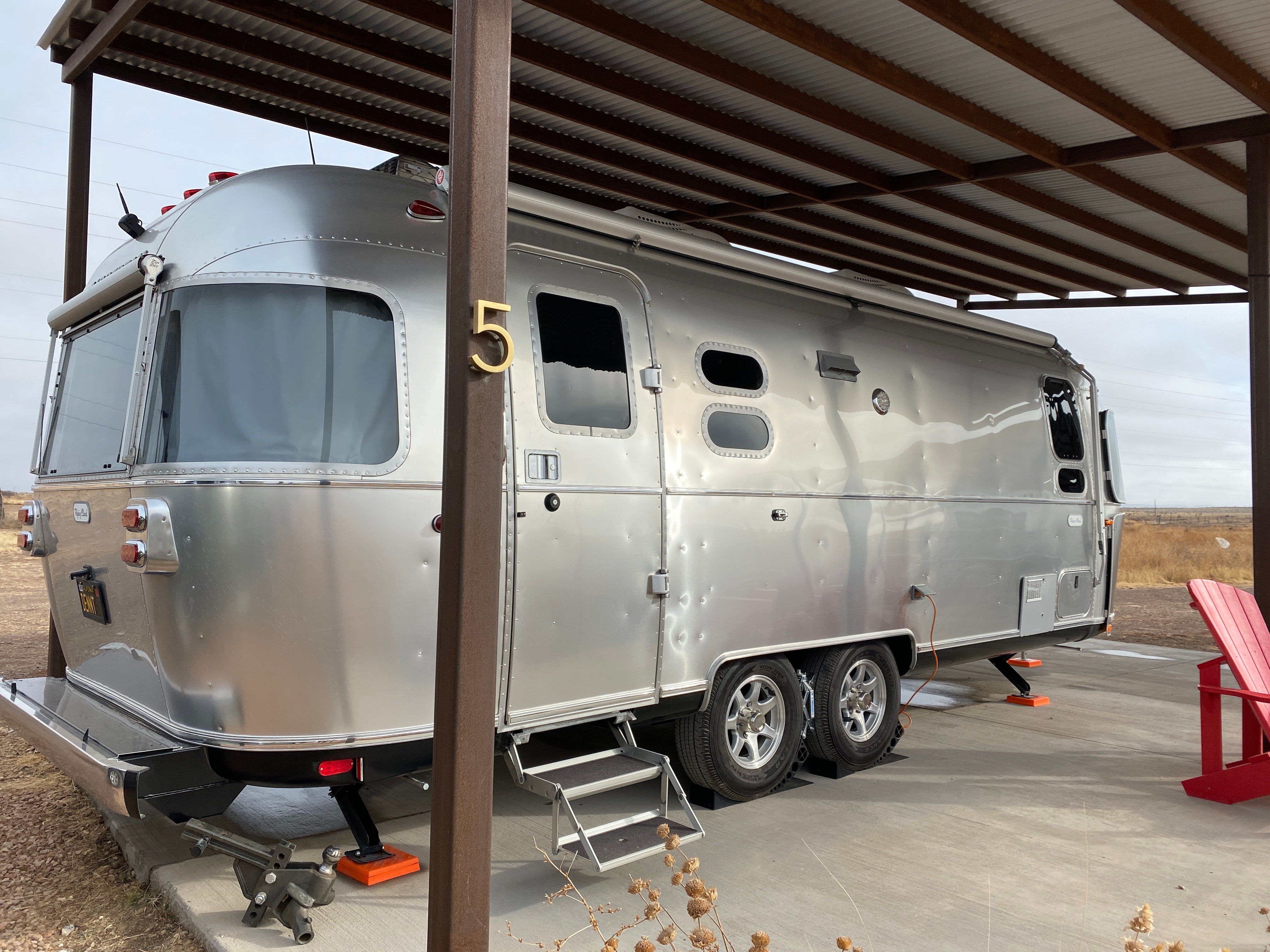 Camper submitted image from Marfa Yacht Club - 4