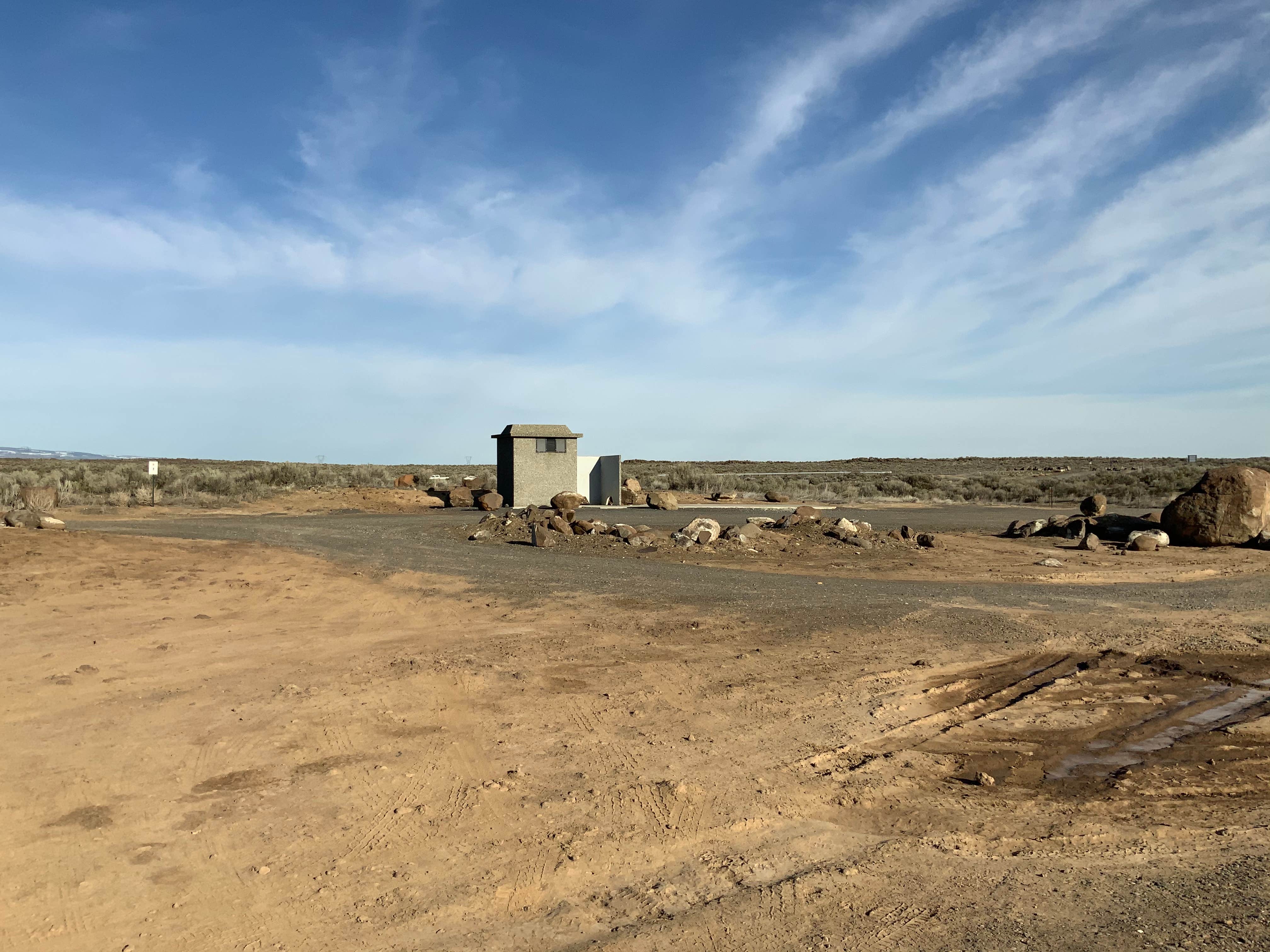 Camper submitted image from Caliche Lake - 3
