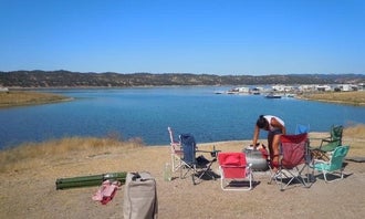 Camping near Road's End, Bradley Lockwood: Lake San Antonio - South Shore, Bradley, California