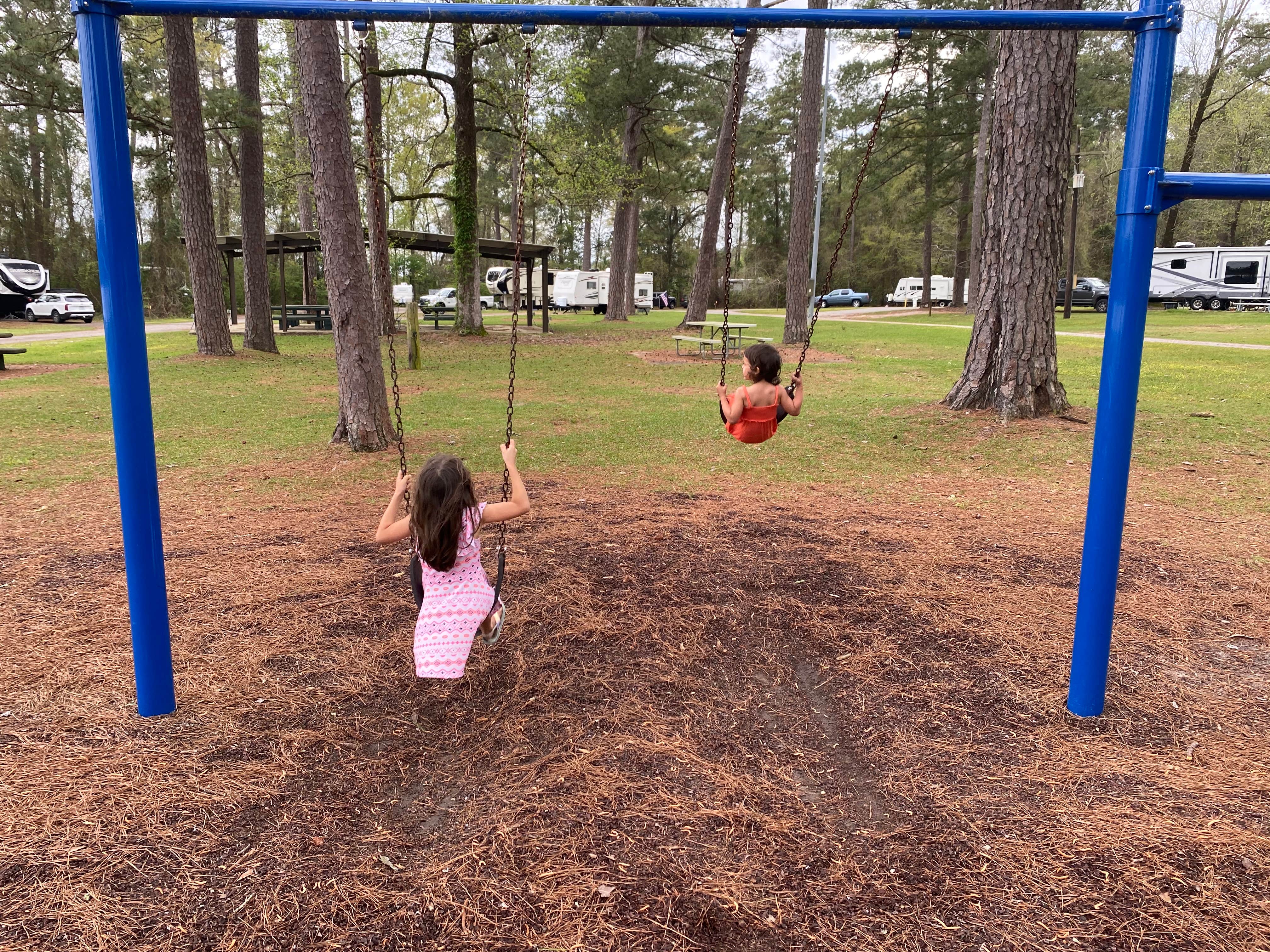 Camper submitted image from Military Park Fort Rucker Recreation Area Engineer Beach RV Park - 5