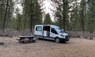 Camping near Annie Creek Sno-Park: Williamson River Campground, Chiloquin, Oregon