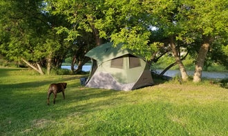 Camping near Bassett Municipal Park: East Campground — Smith Falls State Park, Sparks, Nebraska