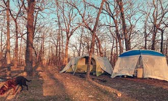 Camping near Outlet Park: Pittsburg Area Campground — Pomme de Terre State Park, Pittsburg, Missouri