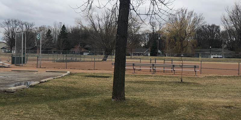 Camper submitted image from Lindenwood Campground