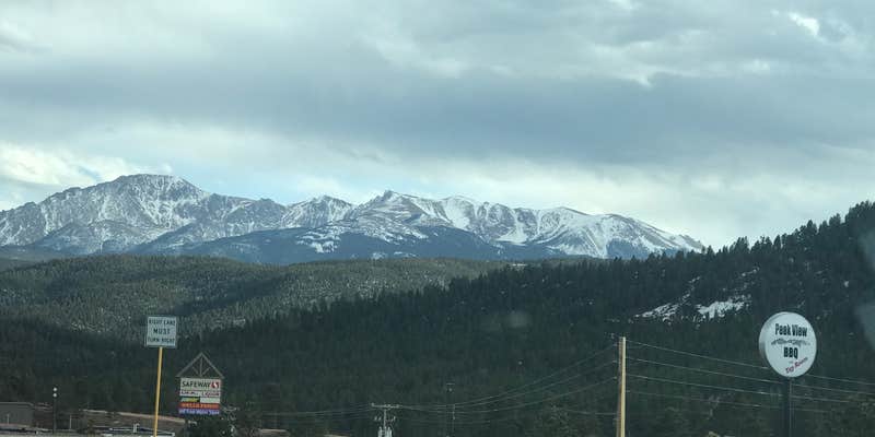 Camper submitted image from Rocky Top Motel & Campground