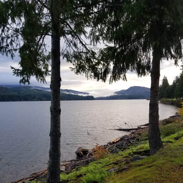 Edgewater RV Resort and Marina Sweet Home, OR