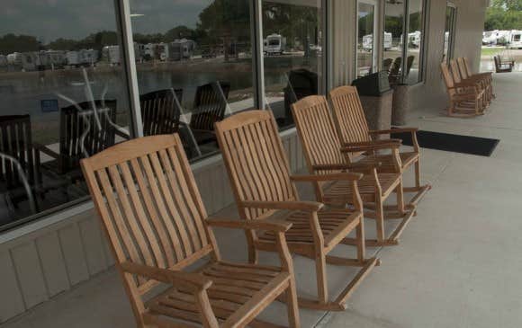 Camping near Eagles Point RV and Camping: Eastlake RV Resort, Humble, Texas