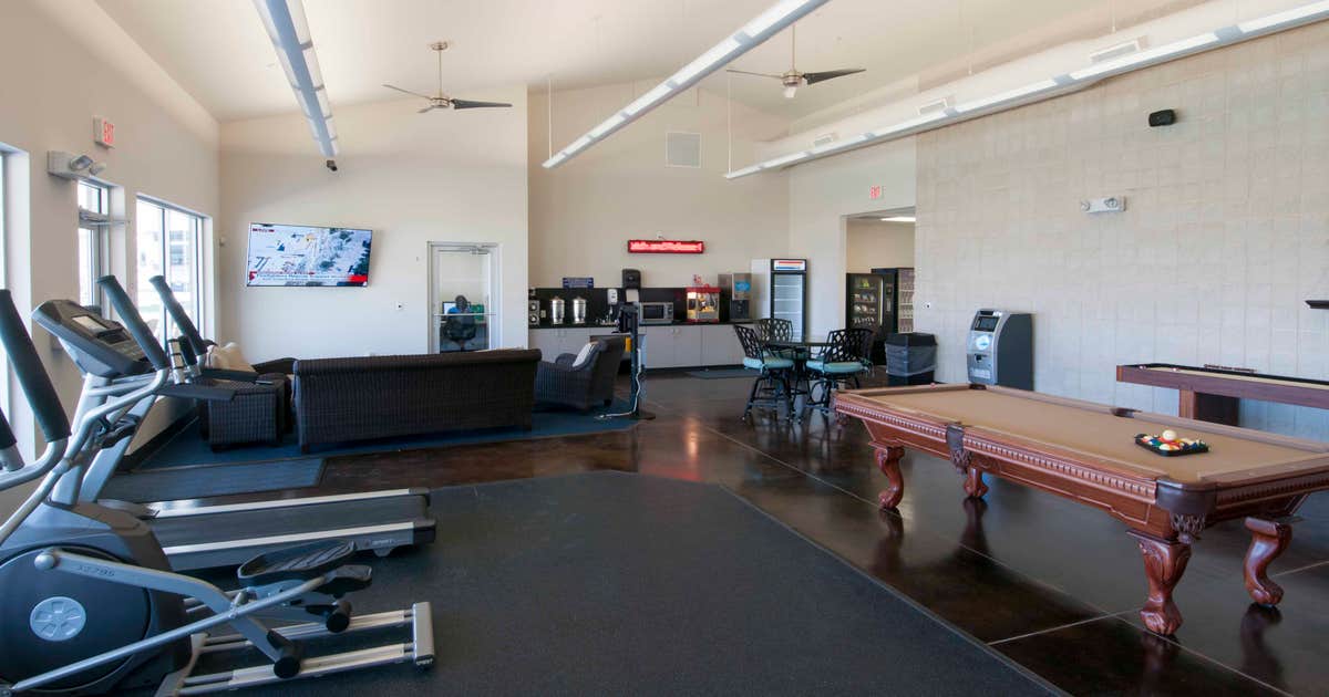 Fallbrook RV Resort | Jersey Village, Texas