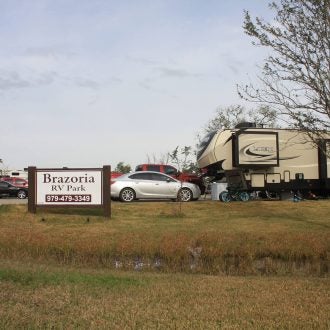 Camper submitted image from Brazoria RV Park - 4