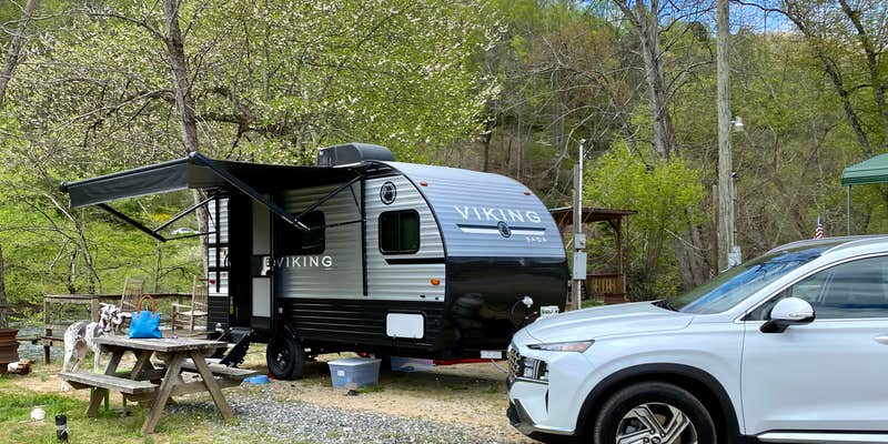 Camper submitted image from Country Girl’s RV Park