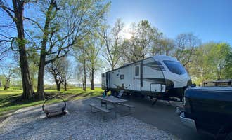 Camping near Riverview MDC Donaldson Point: Columbus-Belmont State Park, Hickman, Kentucky