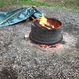fire pit clean and adequate