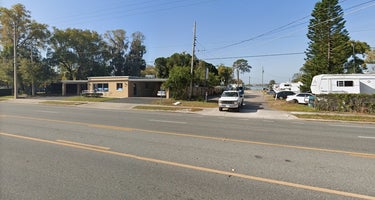 Lake Fairview Mobile Court