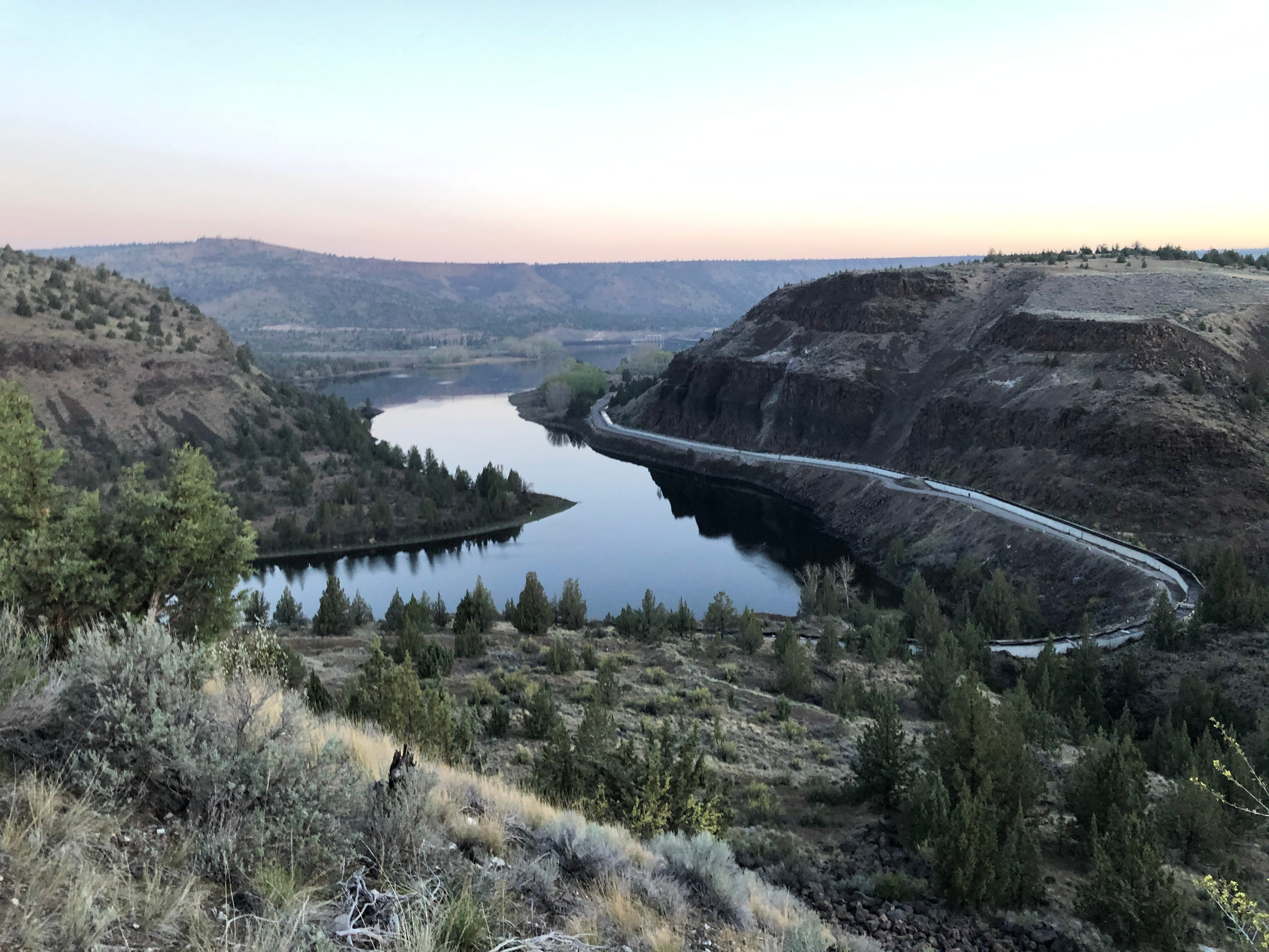Camper submitted image from Deschutes River Overlook Dispersed Camping - 5