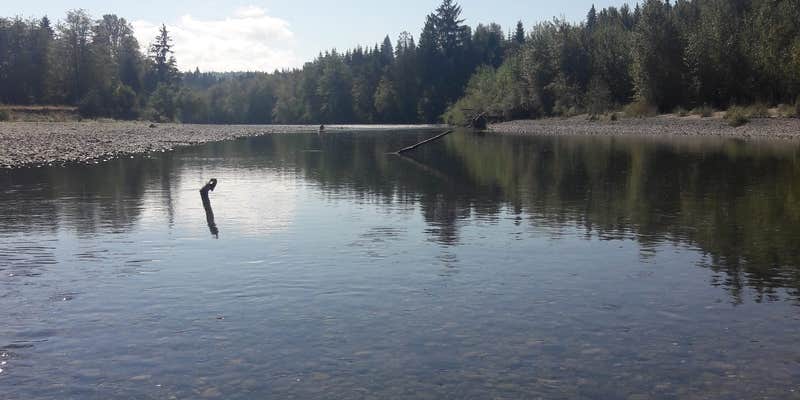 Camper submitted image from River Meadows Park