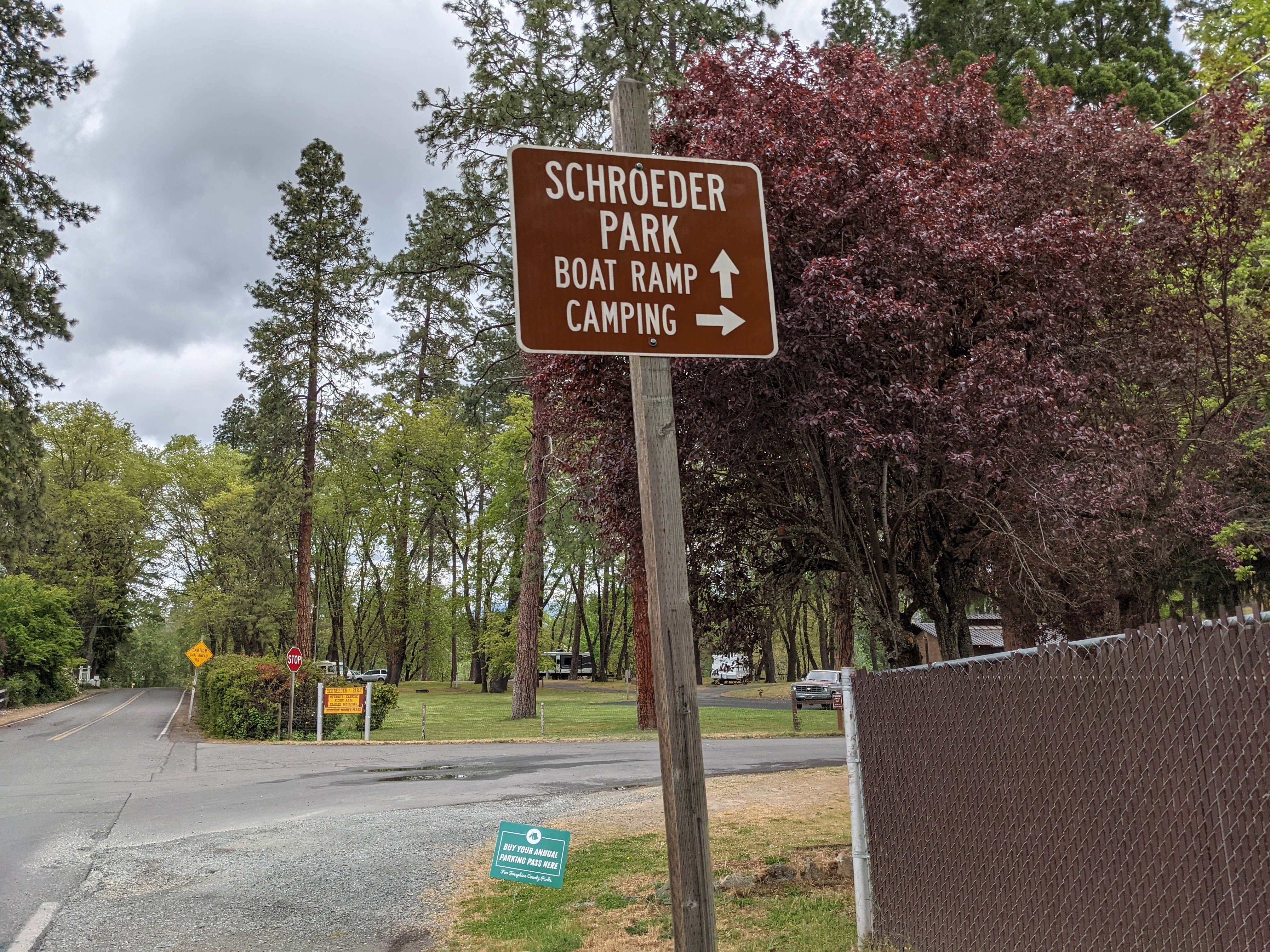 Camping near Twin Pines RV Park: Schroeder Park, Grants Pass, Oregon