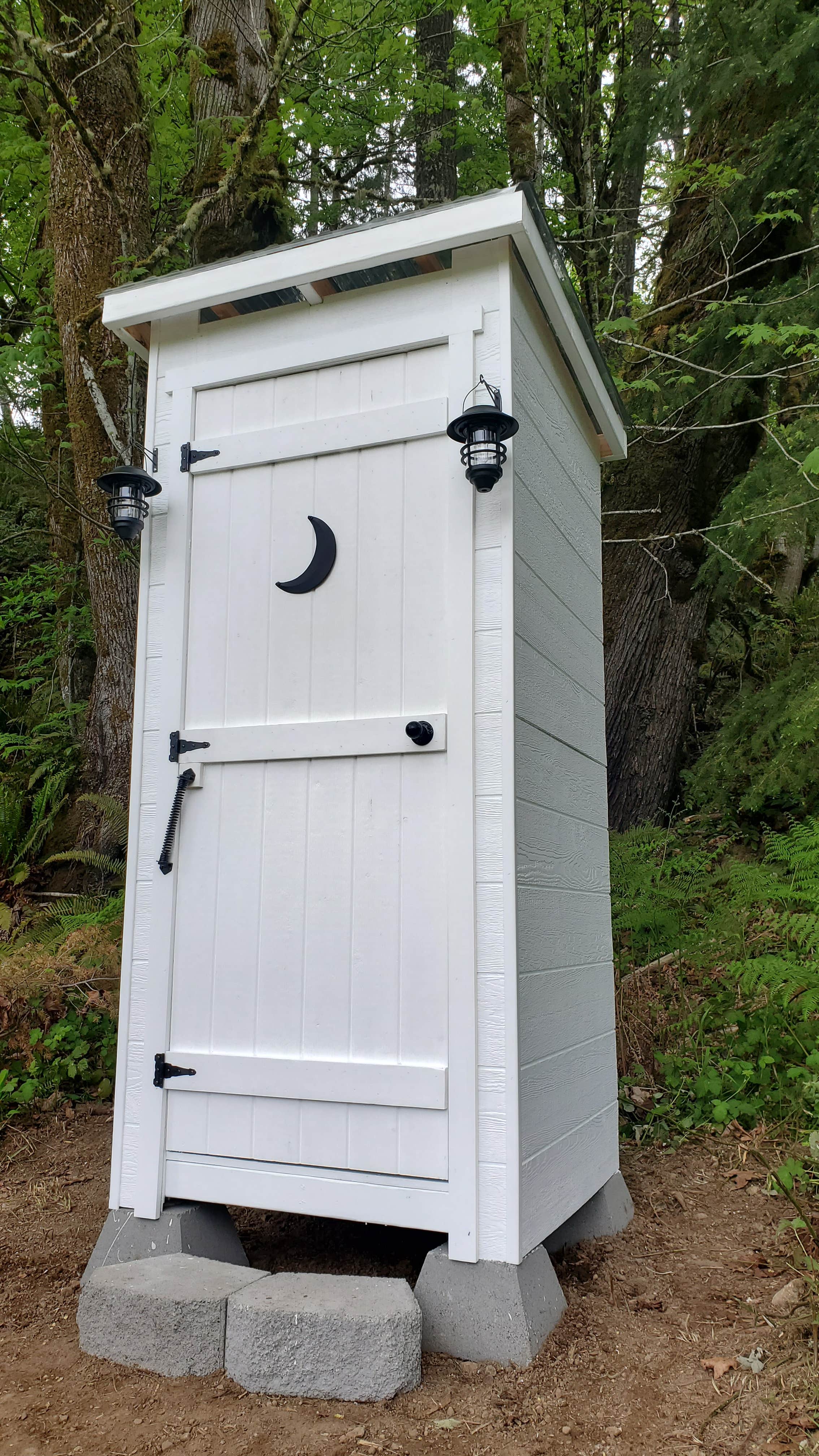 Camper submitted image from Tiny Acres Getaway - PERMANENTLY CLOSED - 3