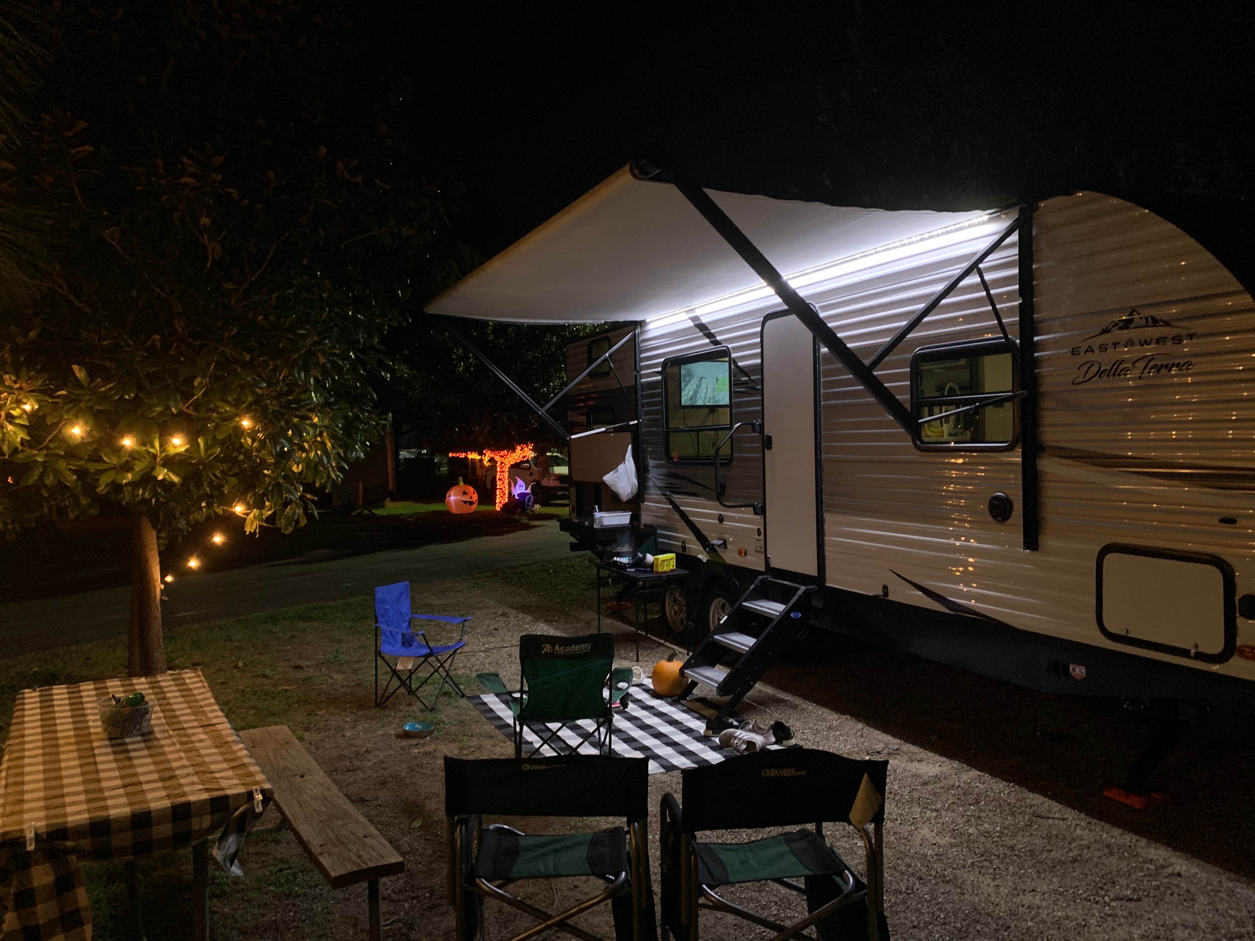 Lizabeth T.'s photo at North Texas Jellystone near Benbrook Lake