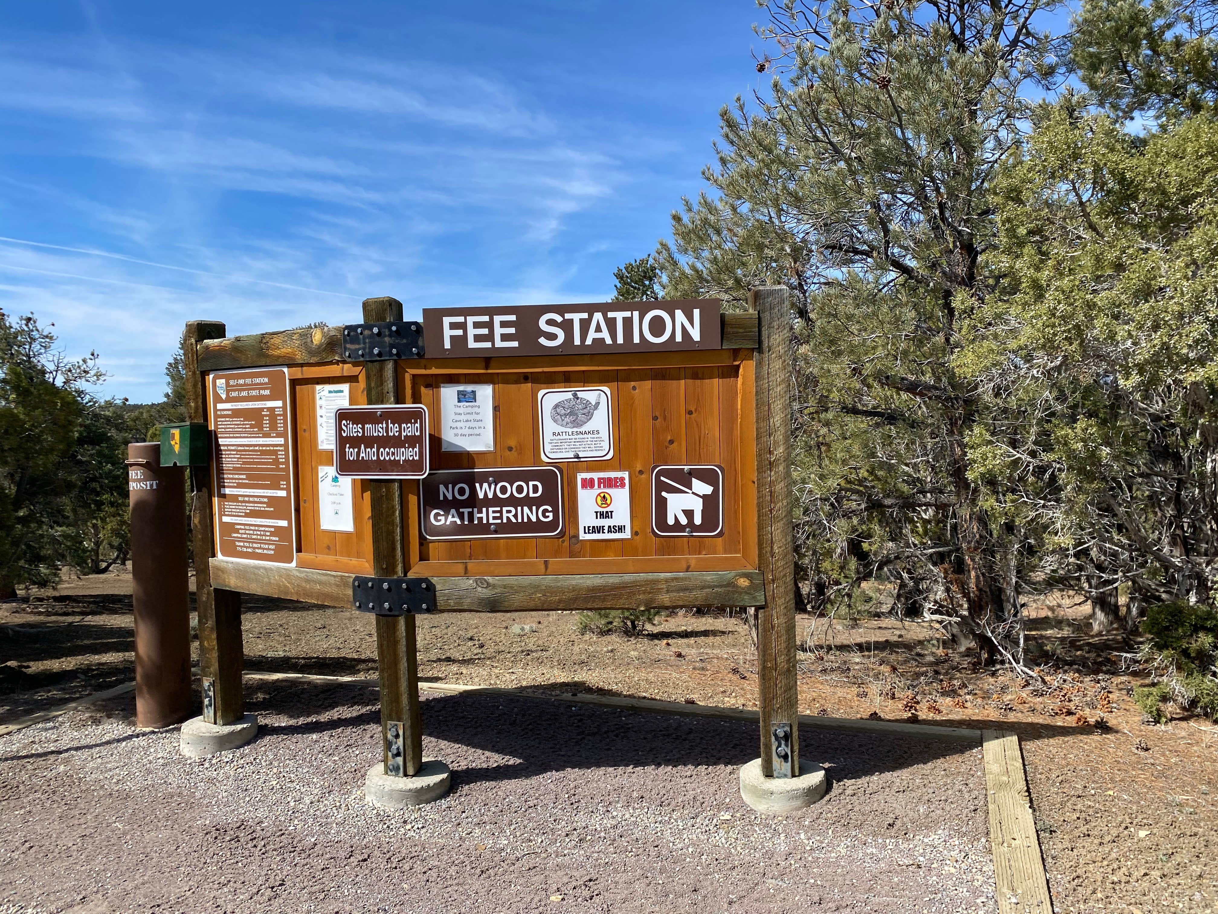 Signs & Maps