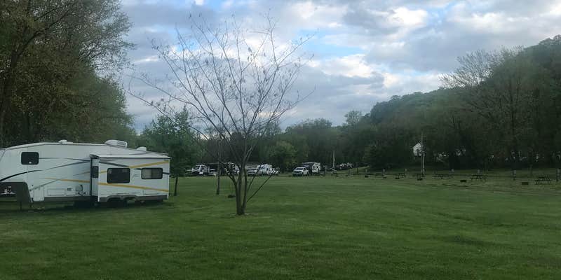 Camper submitted image from Indian Head Campground