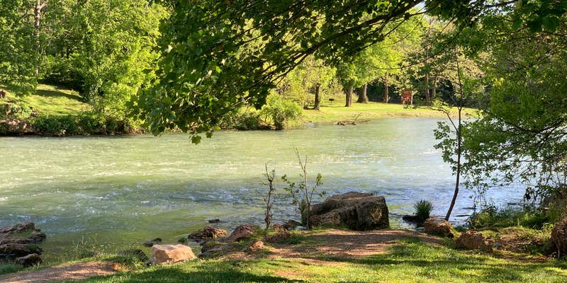 Camper submitted image from Spring River Oaks