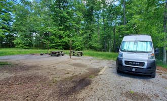 Camping near General Burnside Island State Park Campground: Little Lick Campground, Laurel River Lake, Kentucky