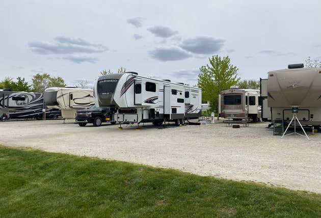 Sycamore Grove Rv Sycamore RV Resort | Sycamore, Illinois