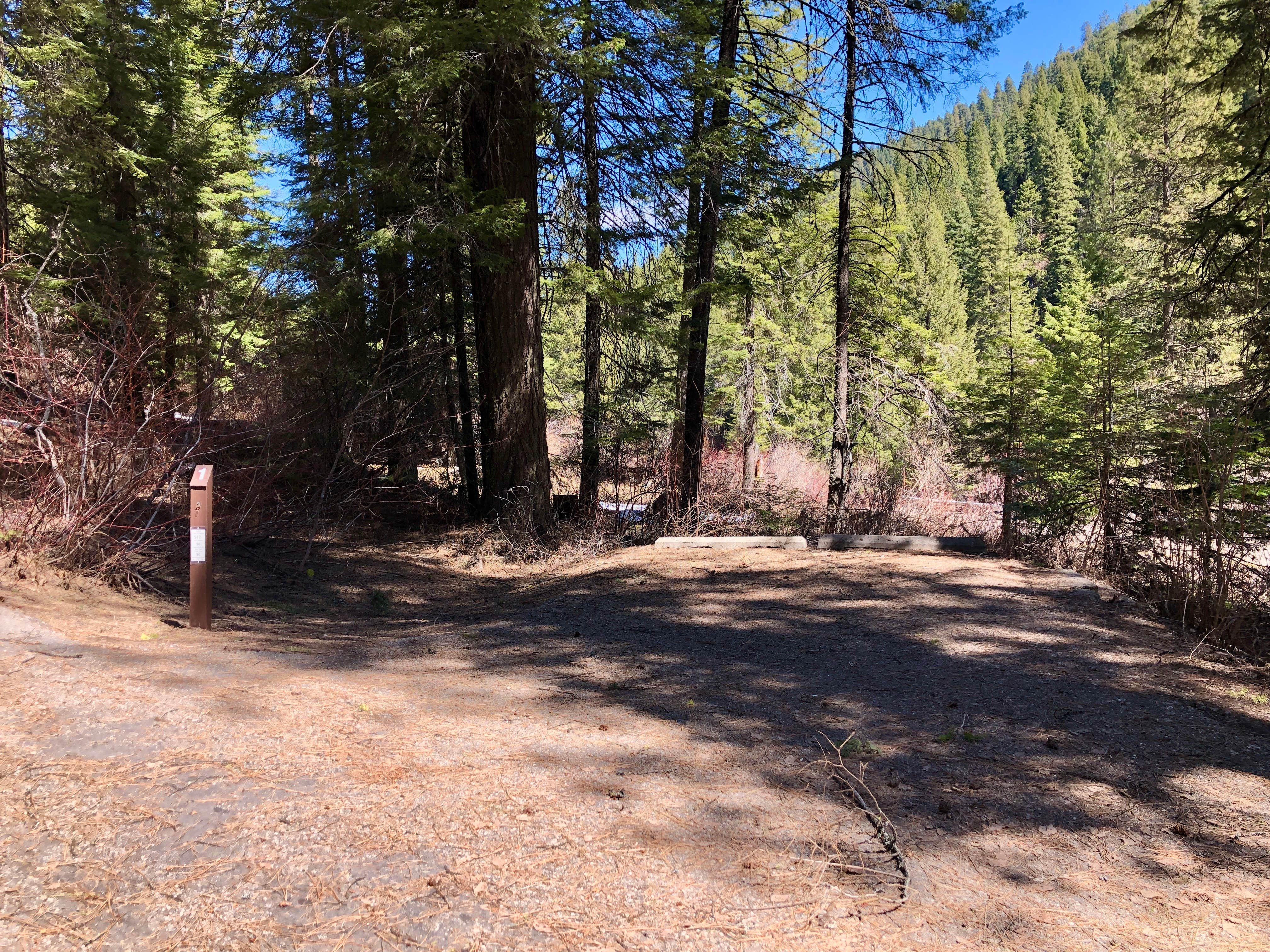 Camping near Sagehen Creek: Canyon Campground, Banks, Idaho