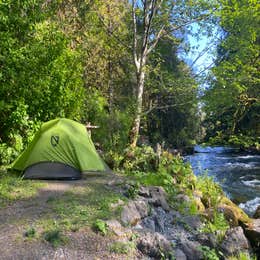 Lyre River Campground