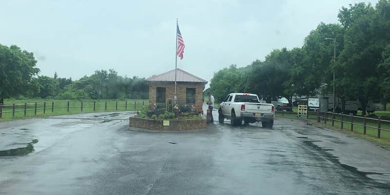Camper submitted image from Chisholm Trail Ridge Park - Waurika Lake