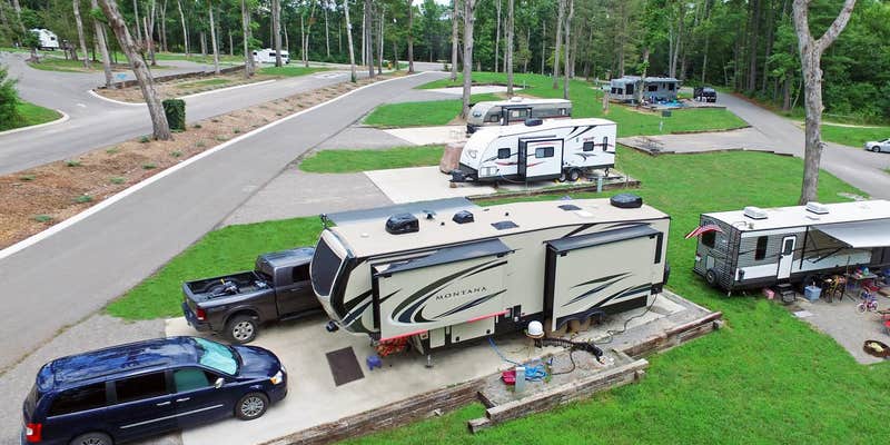 Camper submitted image from Spacious Skies Belle Ridge