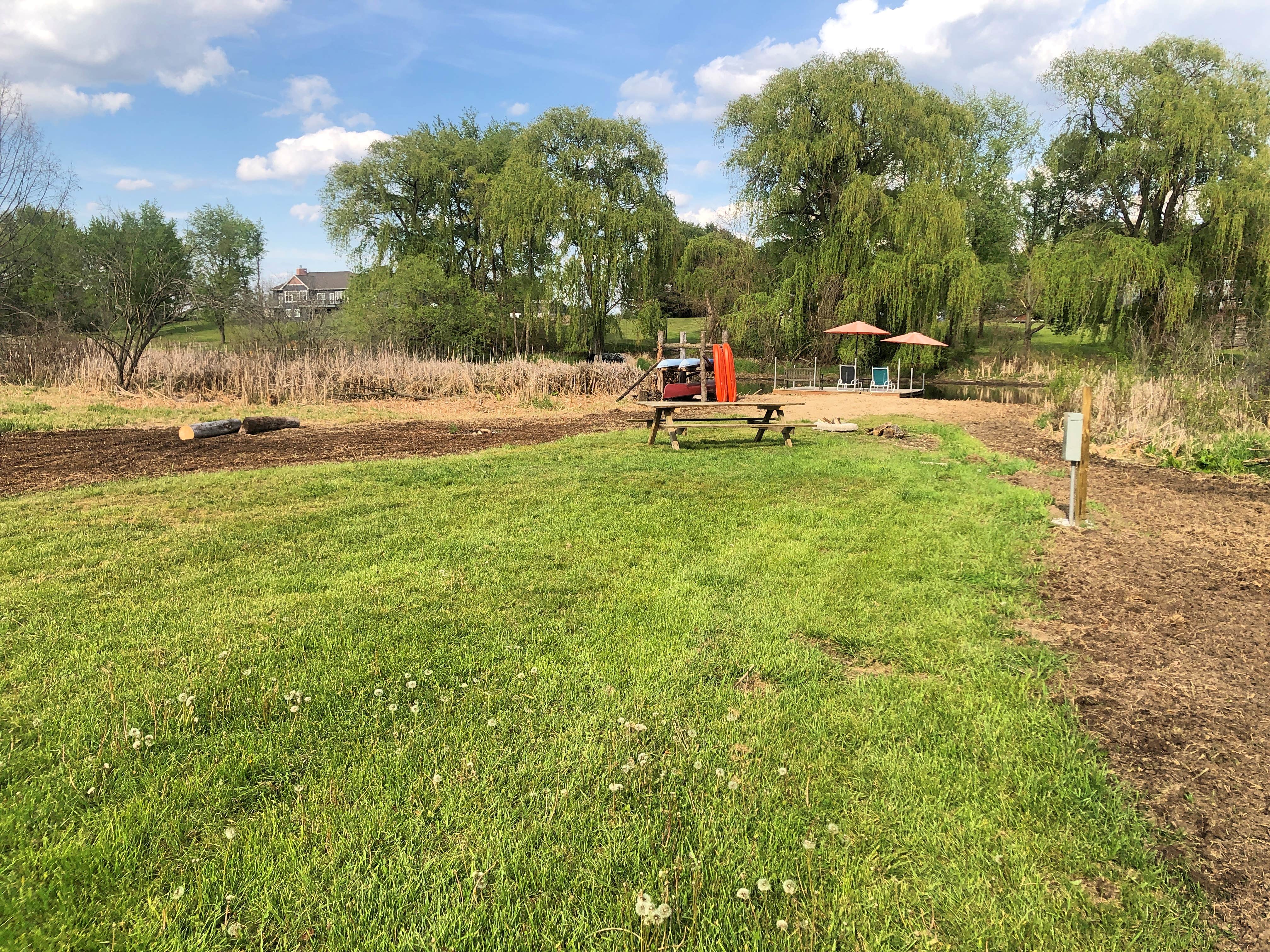 Camping near Melville 7 Lakes: Buikema Farm, Vicksburg, Michigan