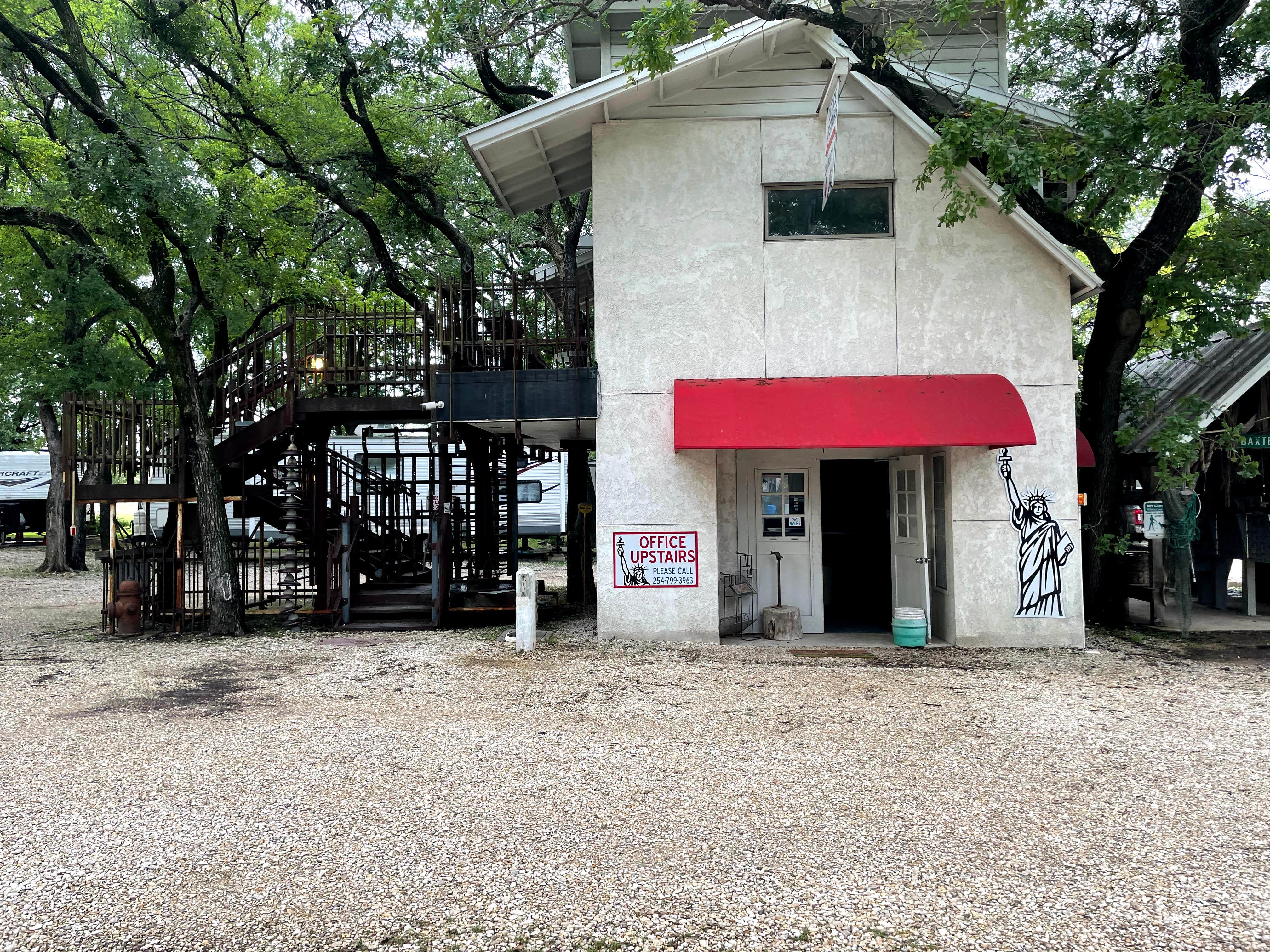 Camper-submitted photo at North Crest RV Park near Belton, TX