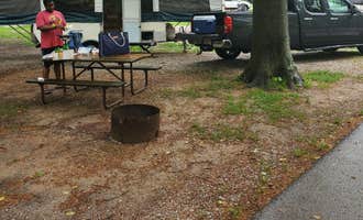 Camping near Ouabache State Park Campground: Johnny Appleseed Campground, Fort Wayne, Indiana