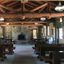 Lodge Visitor Center was open for main room and plumbed restrooms, but the interpretive center is still closed this spring as Of May 30th (2021) for construction.