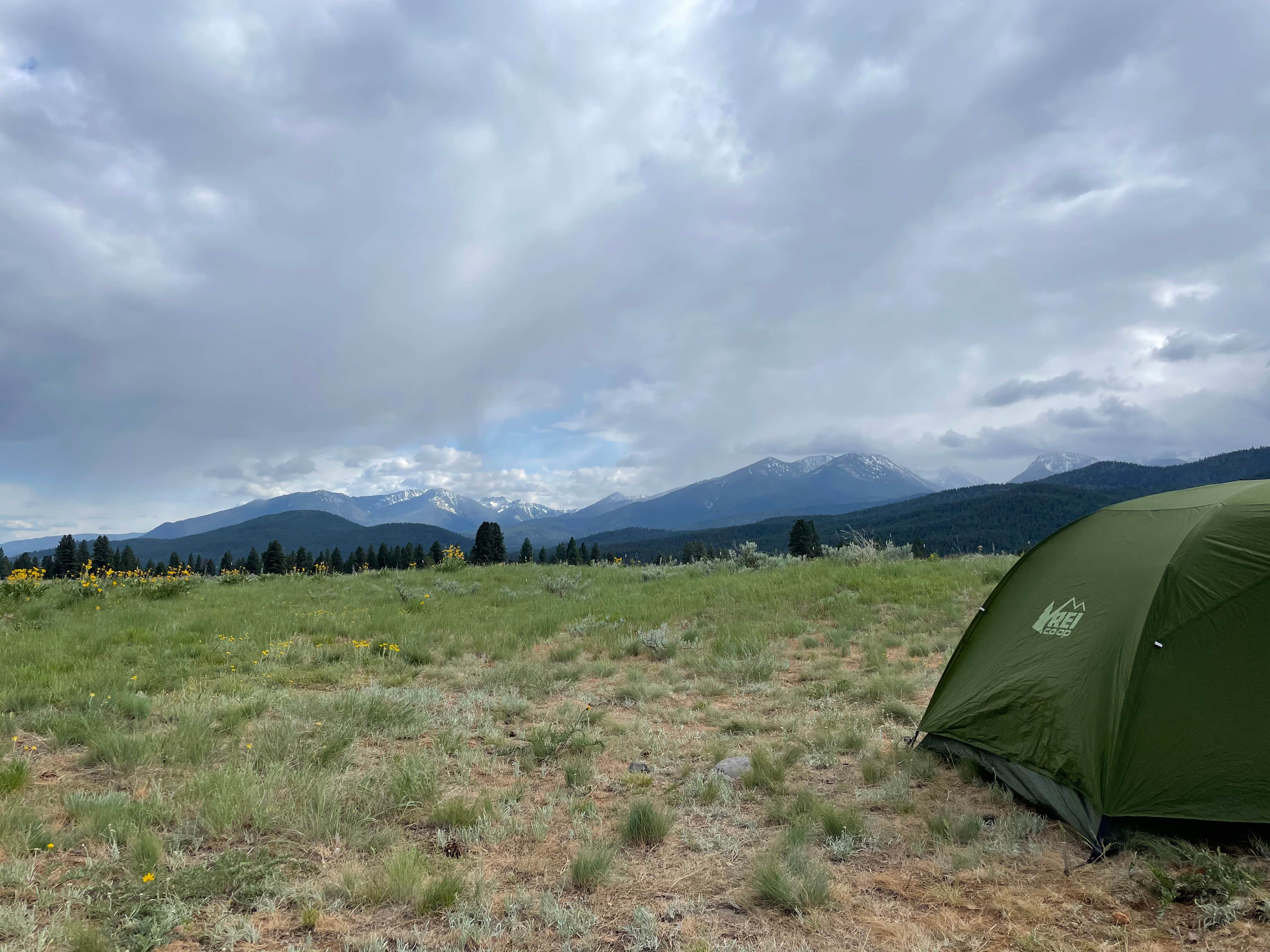Camping near Lunch Creek: Pilcher Creek Reservoir, North Powder, Oregon