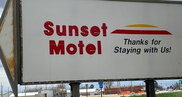 Sunset Motel and RV Park