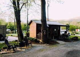 Mountain River Family Campground 