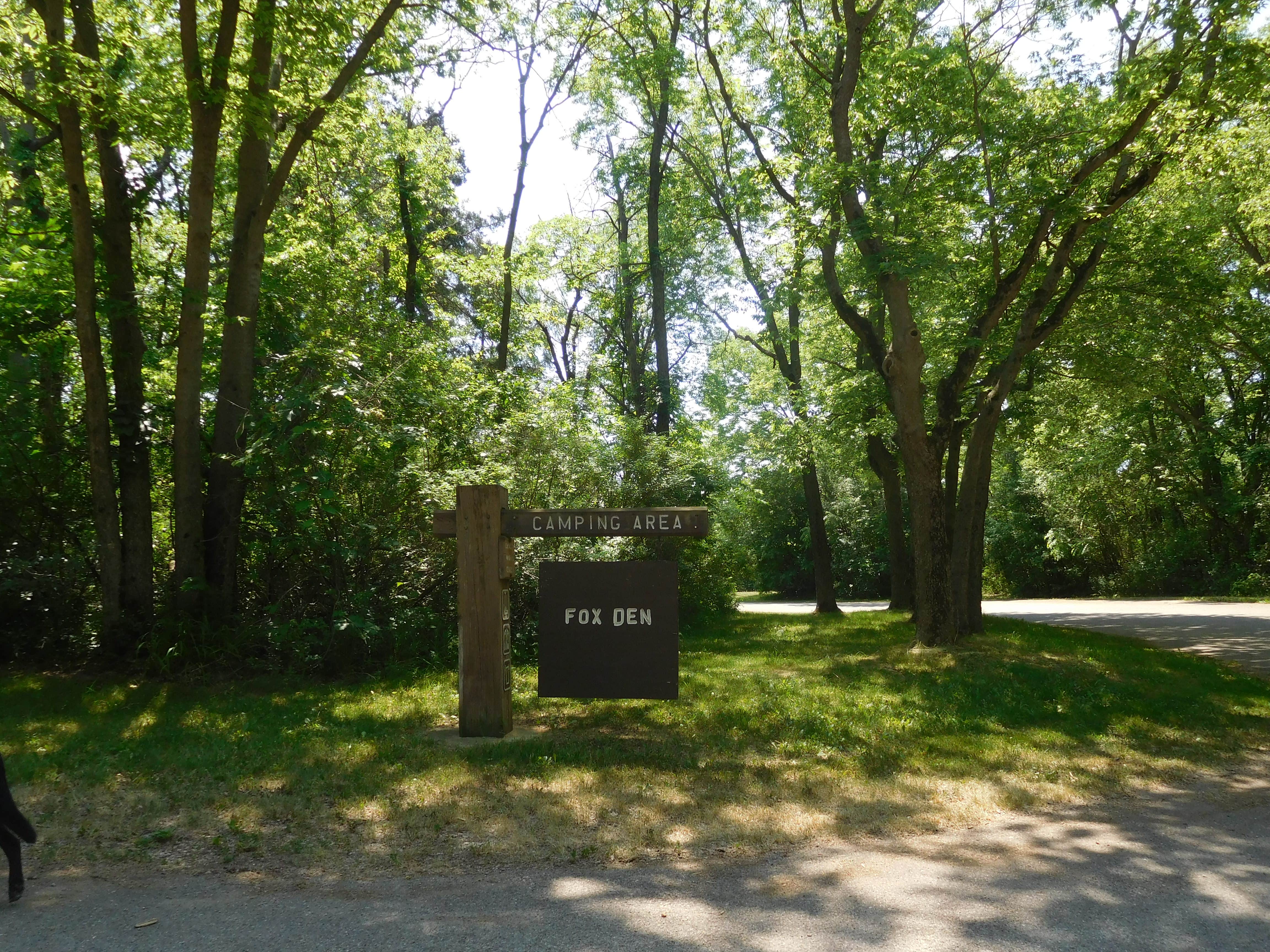 Camper submitted image from Fox Den Campground - Chain O Lakes State Park - 4